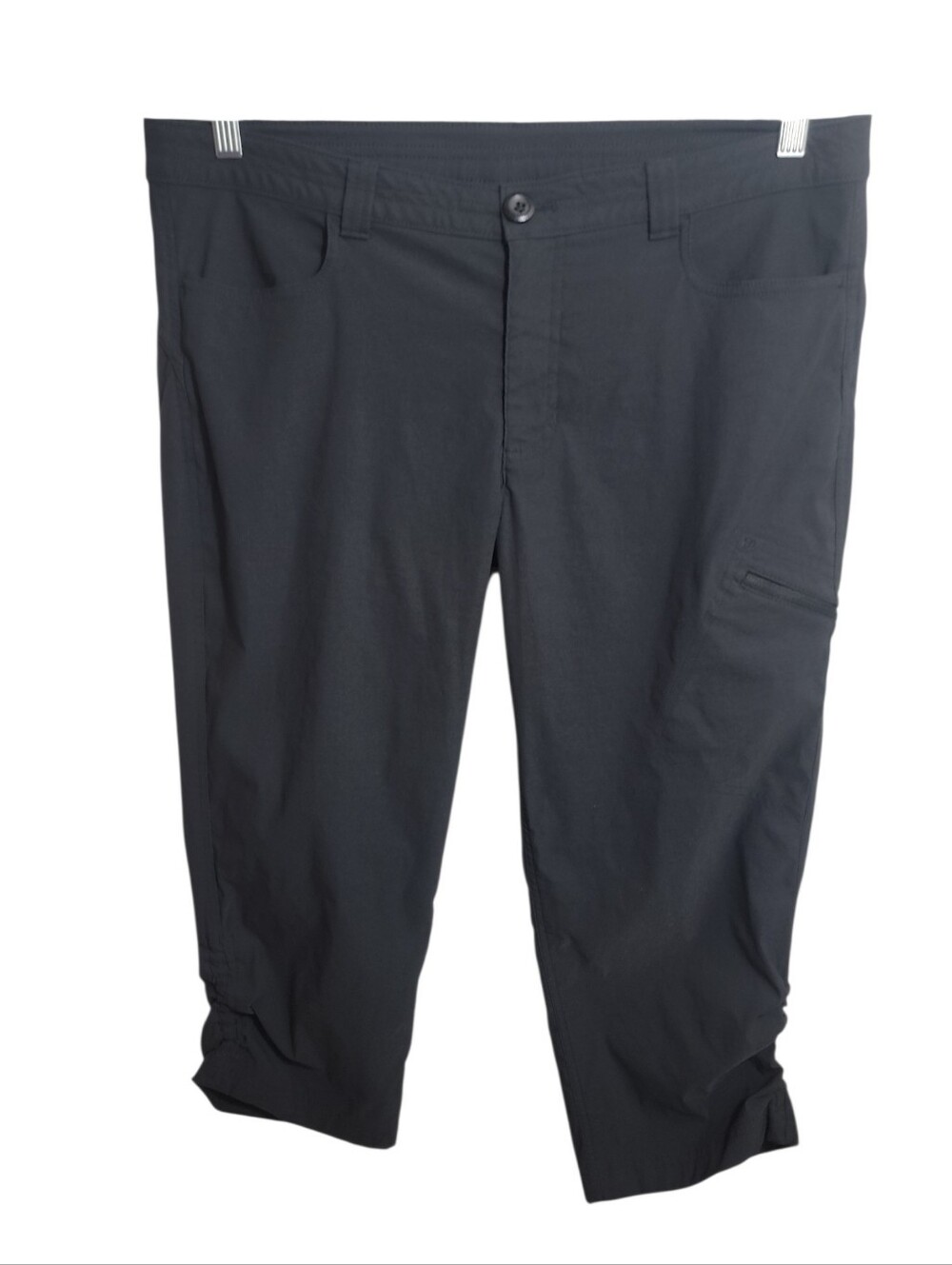 Eddie Bauer women's black performance cargo capri pants size 14 stretch cropped